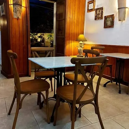 Nadal Bed & Breakfast Sóller