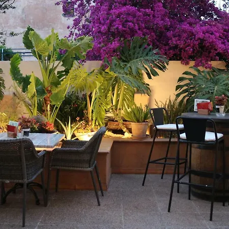 Bed & Breakfast Nadal 2*